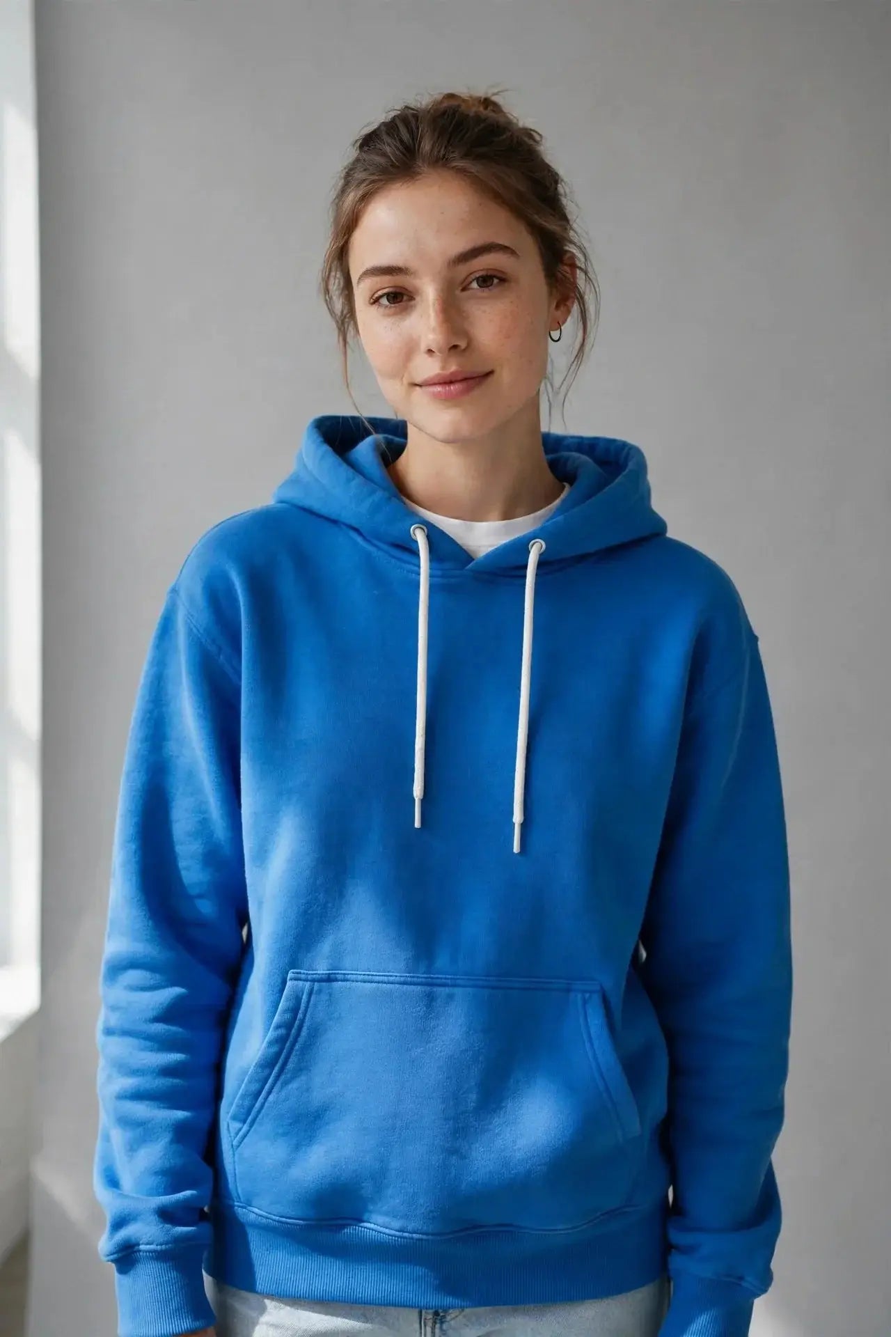 Mastering the Art of Styling Graphic Hoodies for Men: A Modern Streetwear Guide